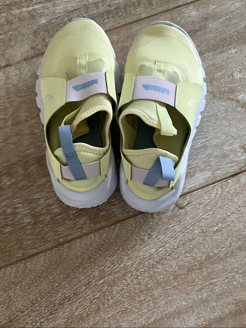 Nike Kids Flex Runner Slip-On Sneakers in Pale Yellow